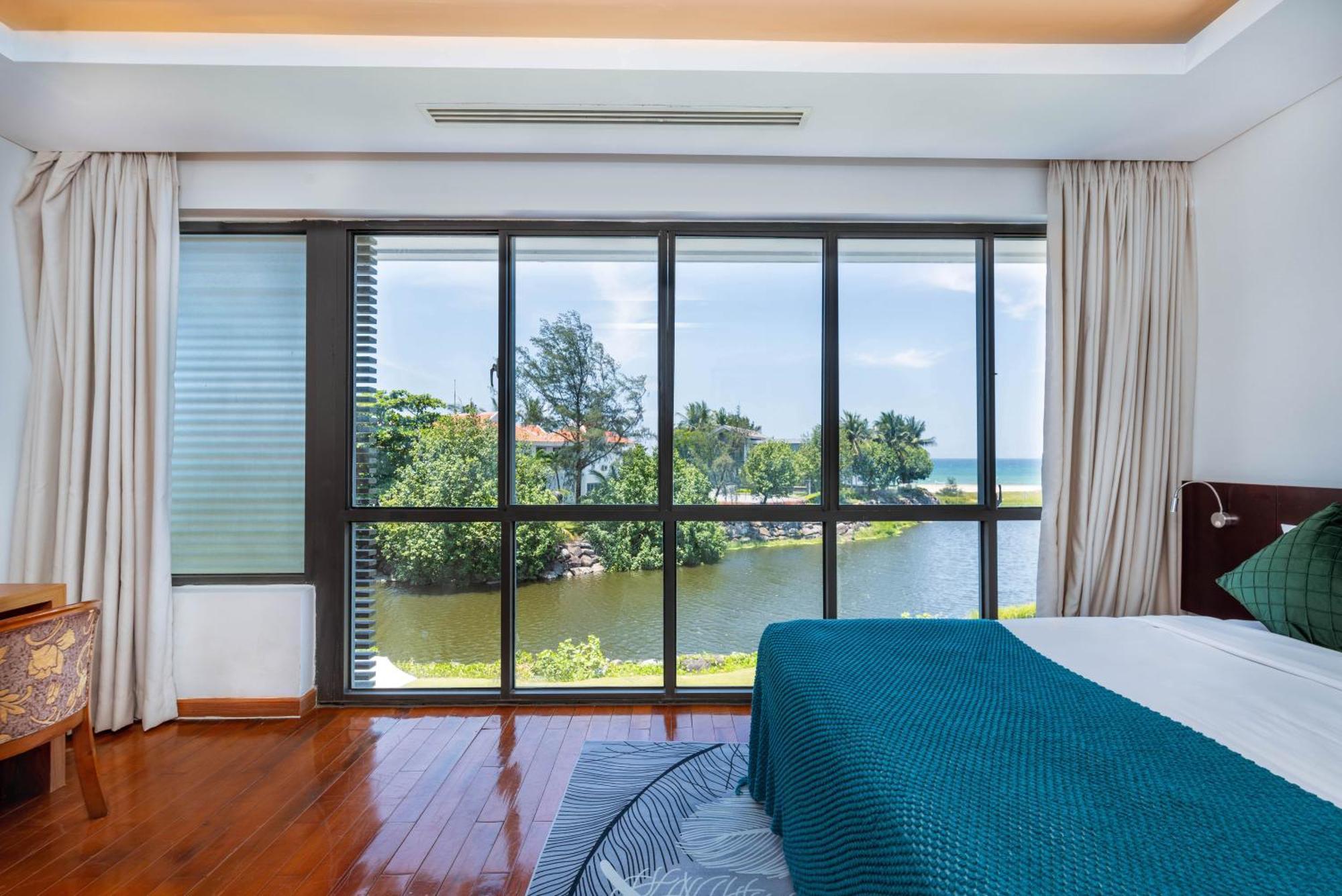 Ocean Luxury Villas Danang Bagian luar foto