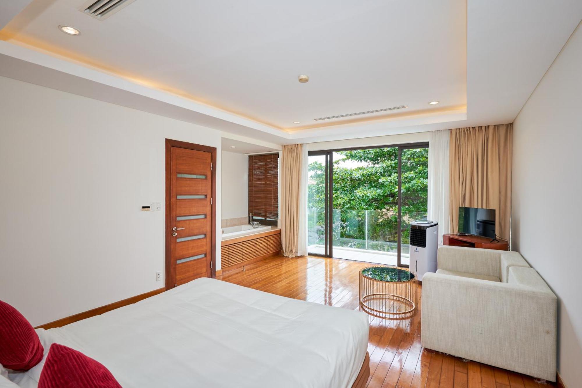 Ocean Luxury Villas Danang Bagian luar foto